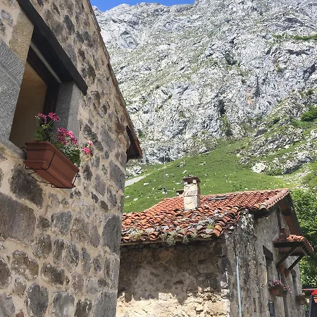 Hostel De Bulnes